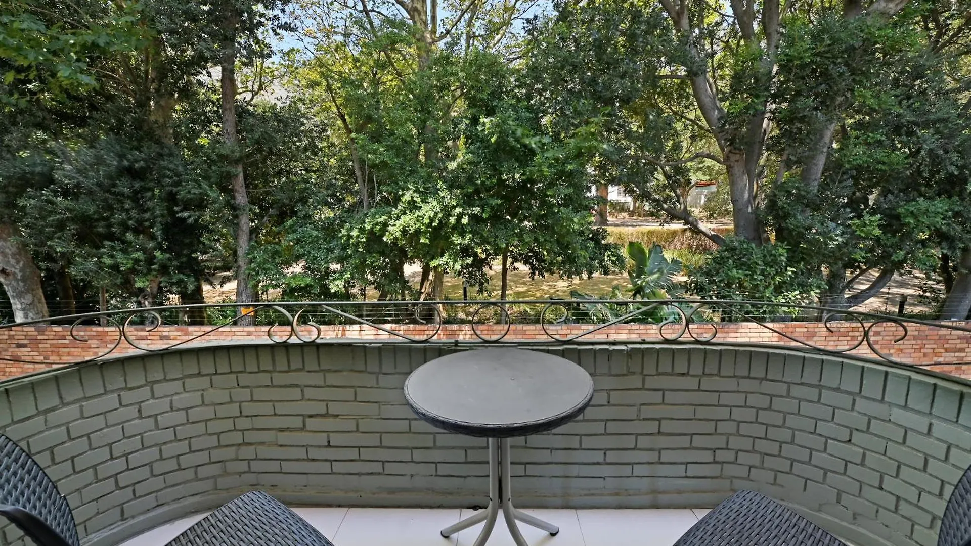 Peaceful Haven Table Mountain Tranquil & Quiet Apartment Cape Town South Africa